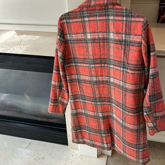 &merci en merci Orange Plaid Shacket Size Small - Picture 8 of 9
